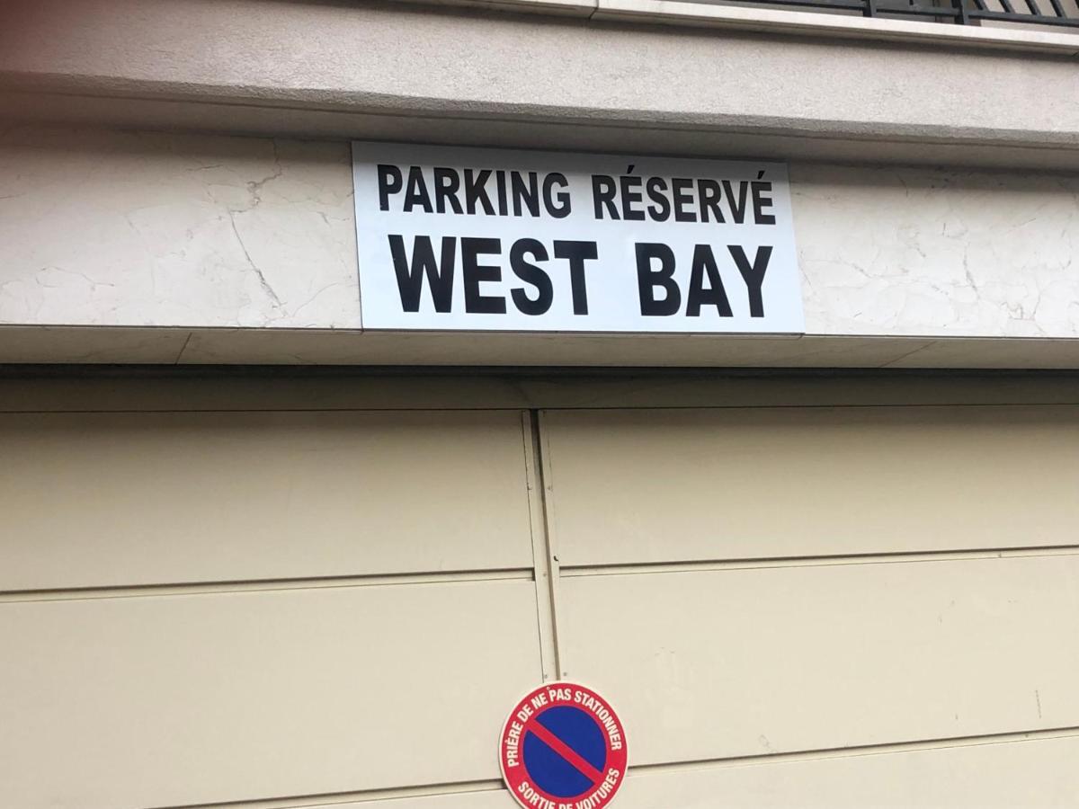 West Bay Lägenhet Menton Exteriör bild